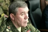 СМИ: США помешали Киеву убить начальника Генштаба Вооруженных сил РФ