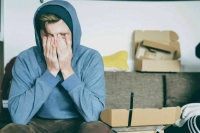 Врач рассказала о влиянии стресса на зрение