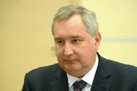 Жена Рогозина опровергла информацию о своей контузии 