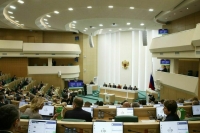 Правительство сможет устанавливать особенности проведения госзакупок в новых регионах