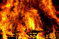 В Кемерово 20 человек погибли при пожаре в нелегальном доме престарелых