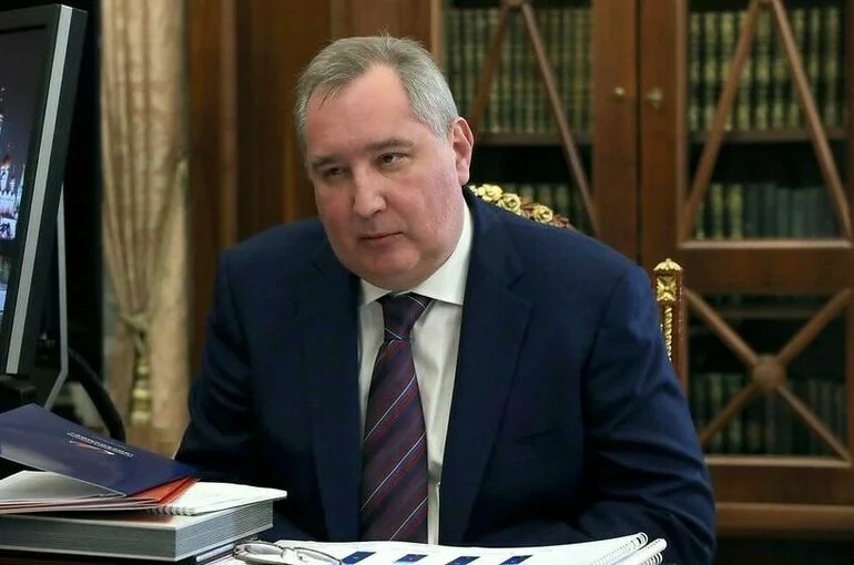 Раненный в Донецке Рогозин сообщил о пострадавшем персонале гостиницы