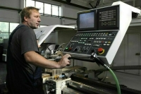 В Госдуму внесли законопроект о прохождении инструктажа по охране труда дистанционно