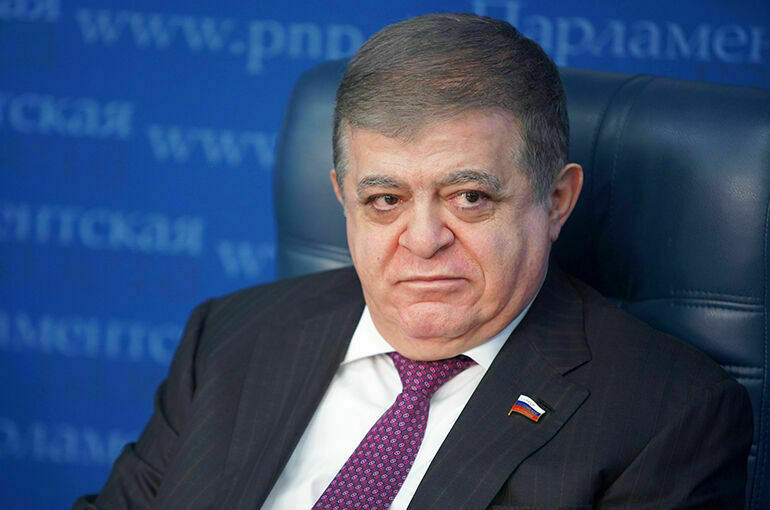 Джабаров призвал принять жесткие меры против стран, не защищающих россиян