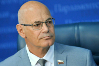 Сенатор Владимир Круглый объяснил, почему важно усилить контроль над БАДами