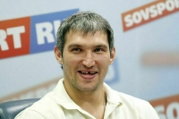 Овечкин сравнялся с Кросби по очкам за карьеру в НХЛ