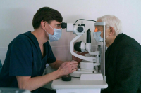 Врачи дефицитных специальностей получат дополнительные соцвыплаты