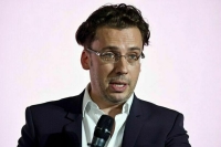 Глава Кузбасса лишил Максима Галкина* региональных наград