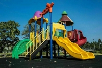 Каким быть двору, должны решать его жители