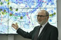 Вильфанд объяснил изменчивость зимней погоды