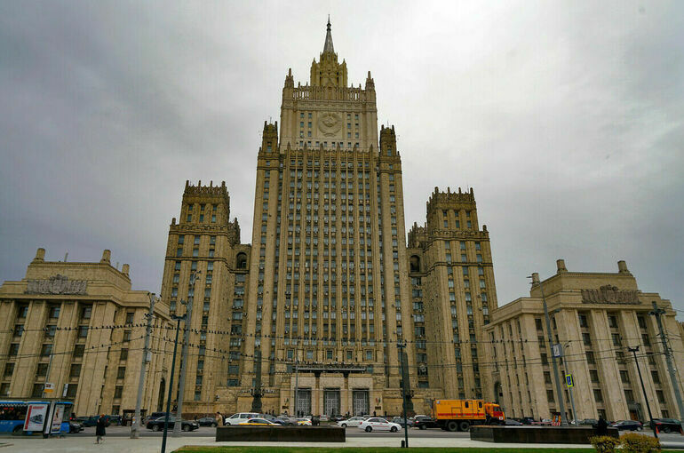 В российский стоп-лист вошли глава МИД и начальник Генштаба Великобритании