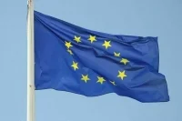 В Еврокомиссии ждут погружения экономики РФ в долгую рецессию из-за санкций
