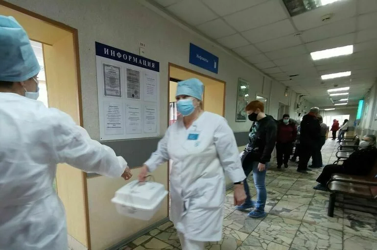 В Роспотребнадзоре заявили о напряженной ситуации с гриппом и ОРВИ