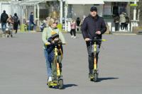 Парк электросамокатов в Москве увеличится в полтора раза в 2023 году