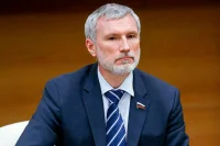 Журавлев объяснил, почему Шольц «топчется у дверей»