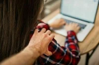 Эксперты рассказали, как защититься от харассмента на работе