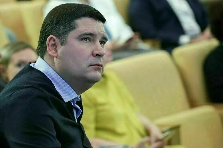 Соцдоплаты хотят сохранить большему числу юных работников