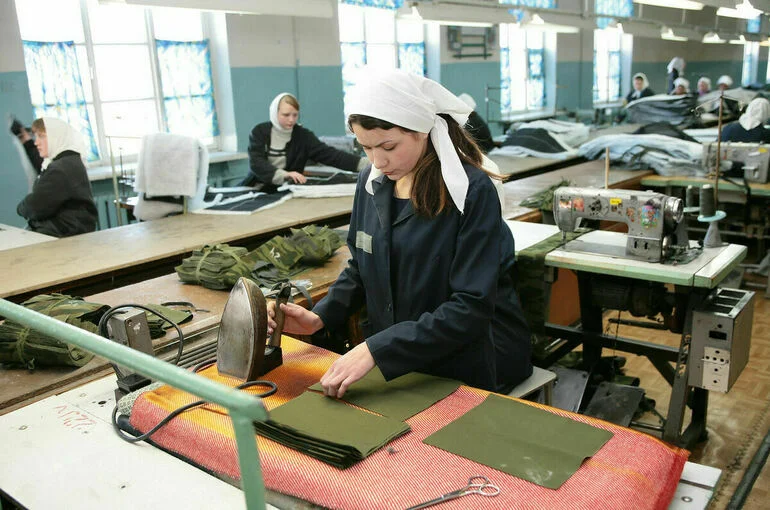 Госдума приняла закон о помощи заключенным и вышедшим из тюрем