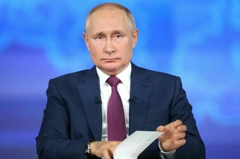 Россиян попросили не сквернословить и не злоупотреблять иностранной лексикой