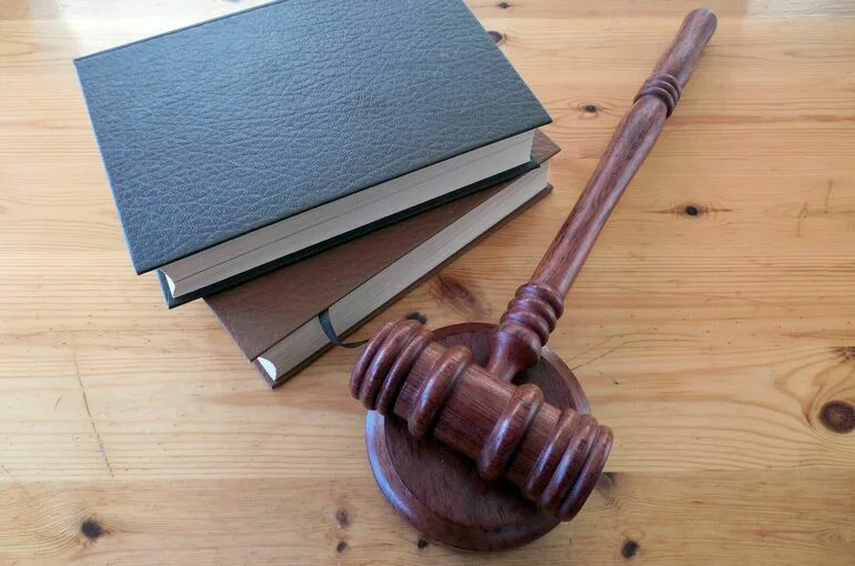 Судам предложили разрешить смену даты вступления в силу измененных договоров