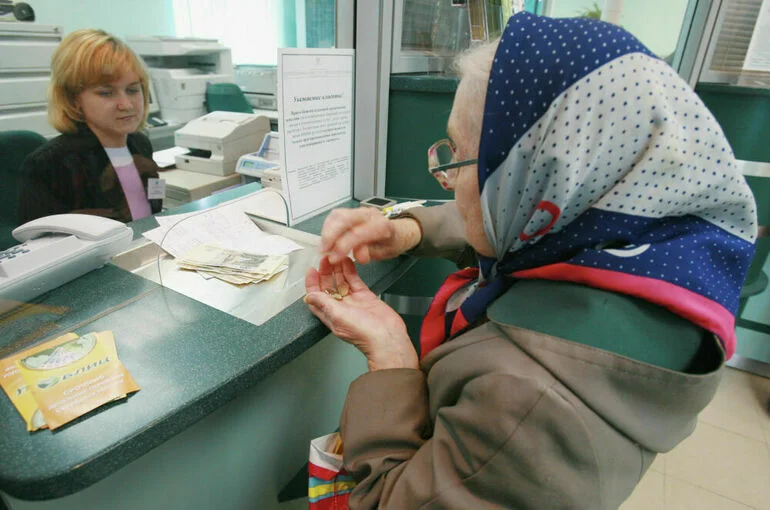 На минимальную пенсию в 1994 году можно было купить 6 кг бананов