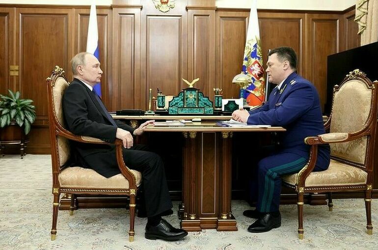 Краснов сообщил Путину о 140 тысячах пересмотренных дел о невыплате детских пособий