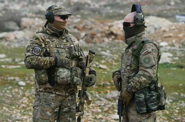ЦАР попросила увеличить число военных инструкторов из России