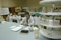 Некоторые научные организации смогут обучать специалистов