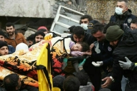 В Турции число погибших при землетрясении достигло 4544 человек