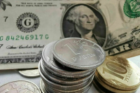 Курс доллара поднялся выше 72 рублей