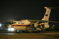 Еще один самолет с российскими спасателями и медиками прибыл в Турцию