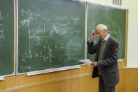 Краткосрочные трудовые договоры с преподавателями вузов предлагают запретить