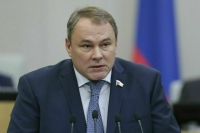 Толстой рассказал, к чему приведут поставки дальнобойного оружия Украине