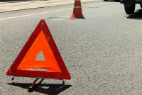 Два человека пострадали в аварии с тремя автомобилями в Москве