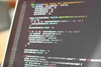 Эксперт: Нулевой налог с прибыли нужно вводить по всей IT-отрасли