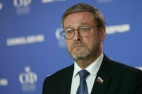 Косачев заявил, что санкции США приводят к смертям людей по всему миру