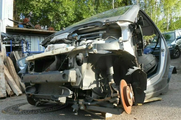 Глава «АВТОВАЗа» предложил поднять размер утилизационного сбора до 300 тысяч рублей