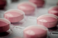 Кабмин утвердил порядок проведения эксперимента по онлайн-продаже лекарств