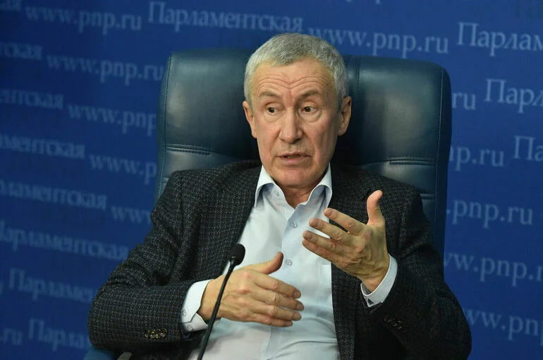 Климов объяснил «аллергию» Вашингтона на позицию Китая по Украине