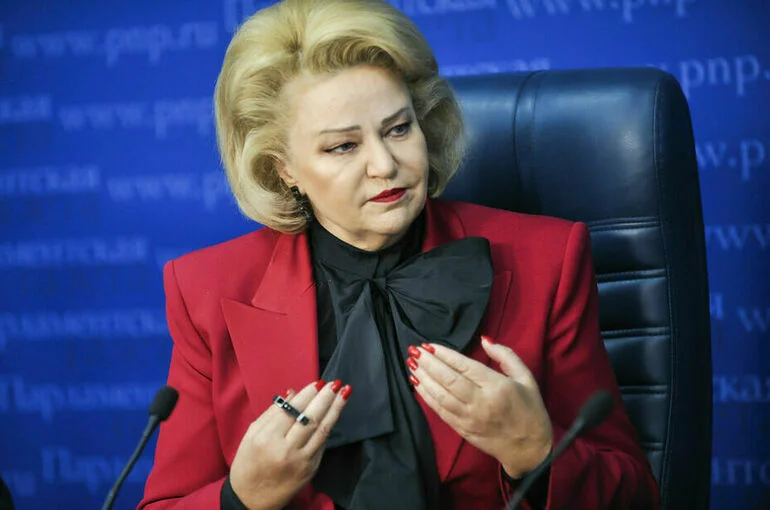 Останина считает, что ограничения по единому пособию для сельских семей нужно отменить