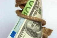 СМИ сообщили о смене Евросоюзом тактики по санкциям против России