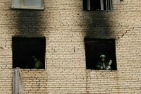 СМИ: Установлена личность погибшей в горящей лифтовой кабине в Москве