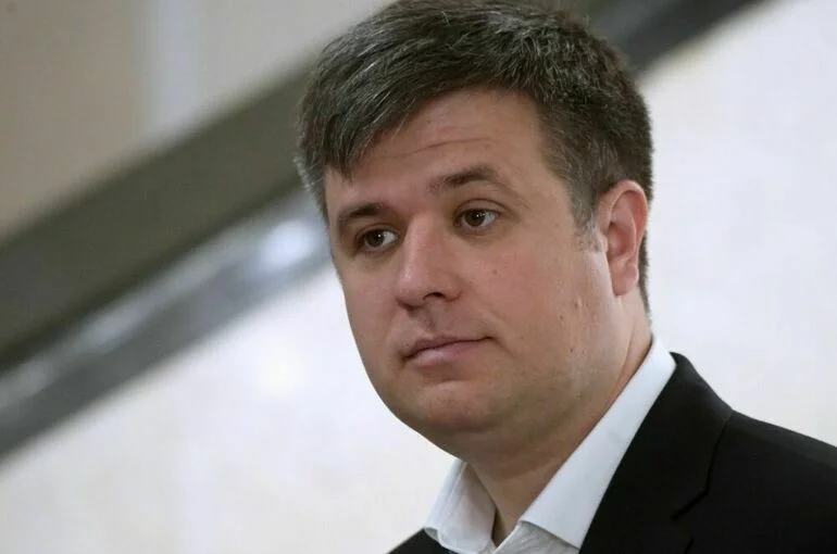 Толмачев назвал странным стремление Зеленского попасть на «Оскар»