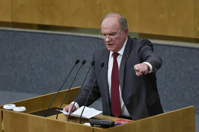Зюганов назвал план ГОЭЛРО образцом для развития энергетики в России