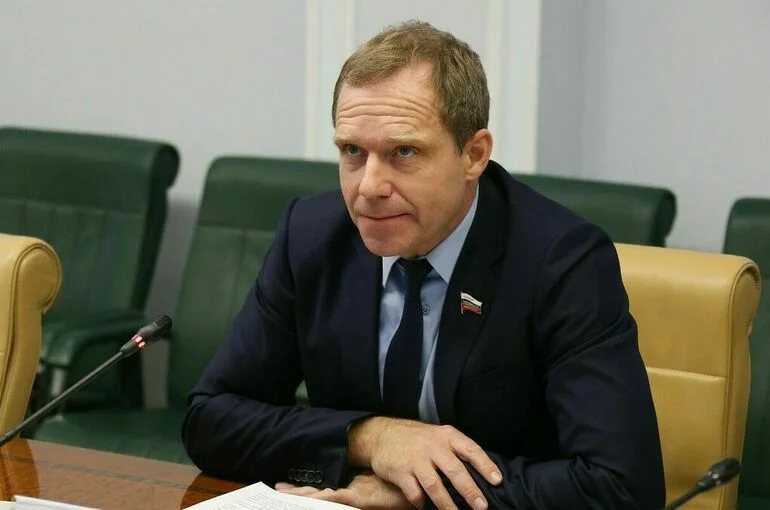Кутепов предложил создать аналог программы «Земский учитель» для инженеров