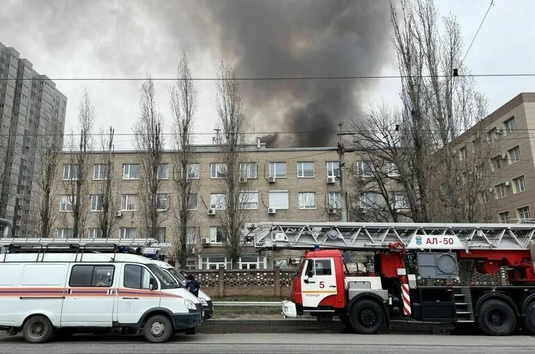 В Ростовской области назвали причину пожара в погрануправлении ФСБ