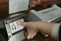 Срок действия истекающих в 2023 году водительских прав продлили на 3 года