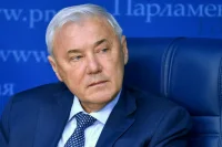 Аксаков расскажет, возможна ли интеграция платежных систем юаня и рубля