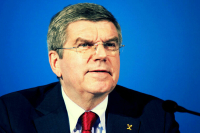 Бах поддержал допуск спортсменов из РФ до соревнований в нейтральном статусе