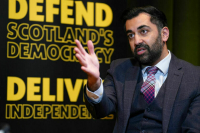 Первым министром Шотландии избран Хамза Юсуф